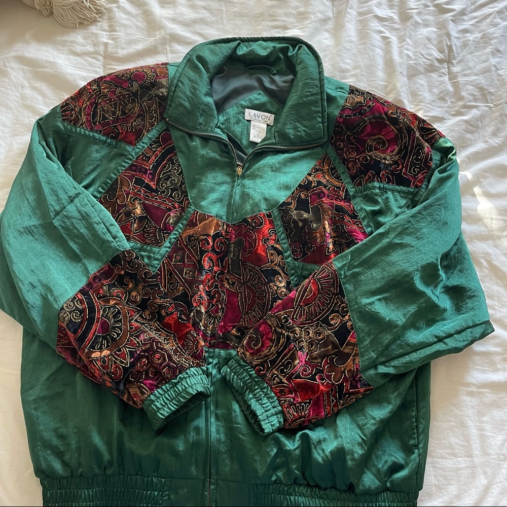 LAVON VINTAGE SATIN BOMBER JACKET